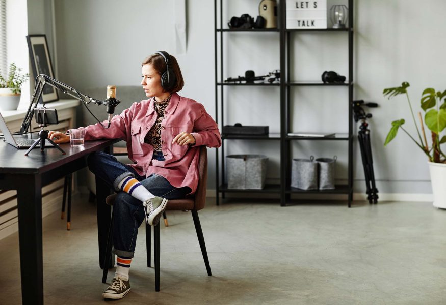 creator-recording-podcast-at-home-X4LQ9CF.jpg
